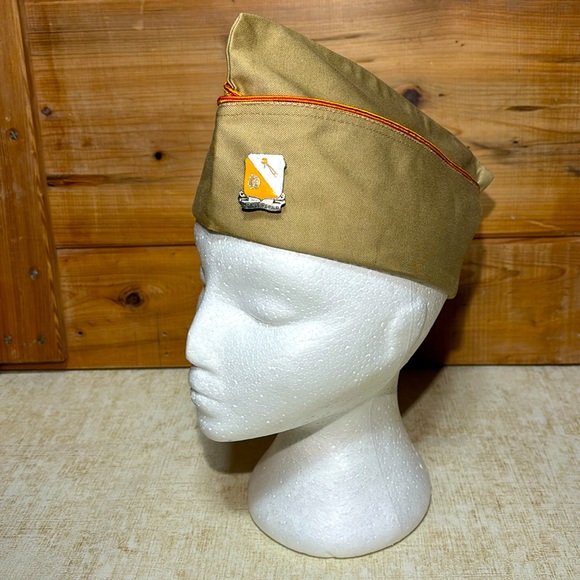 1952 Korean War Army Tan Khaki Garrison Cover cap With Mobile Repair Pin - Picture 1 of 9